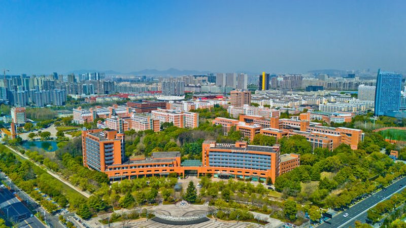 解读贴片电阻阻值表：关键参数解析与选购要点