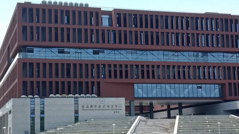 成都电子设计定制厂家：揭秘定制化电子设计的奥秘