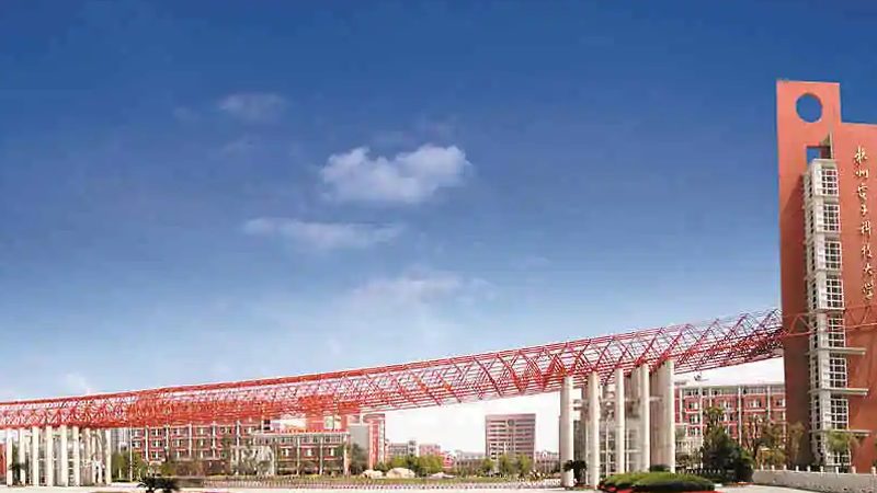揭秘PCB板生产流程：从设计到成品的蜕变之旅