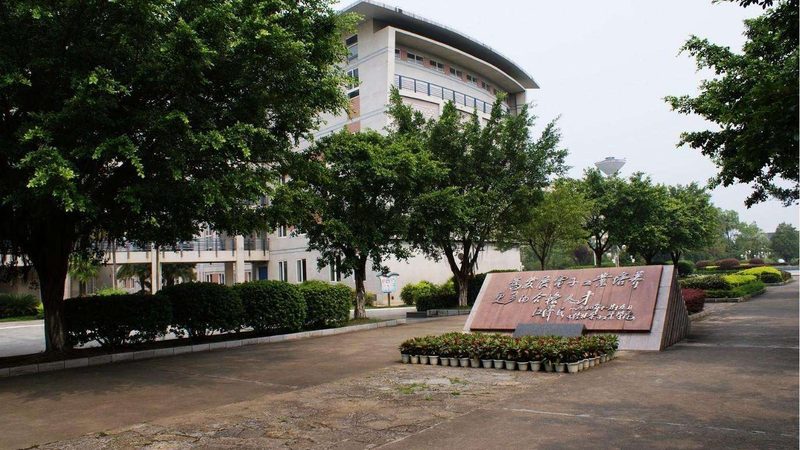 成都电阻批发价格背后的行业秘密